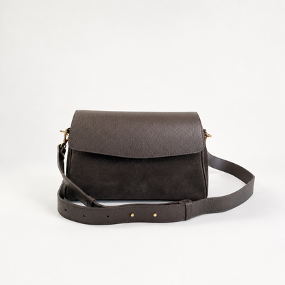 BORSA NOLA IN VERA PELLE SCAMOSCIATA