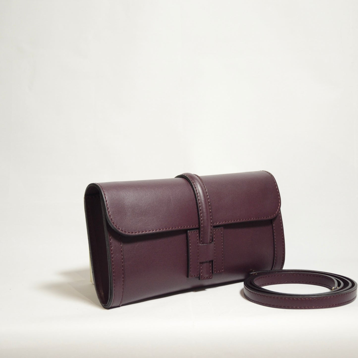 BORSA ARYA
