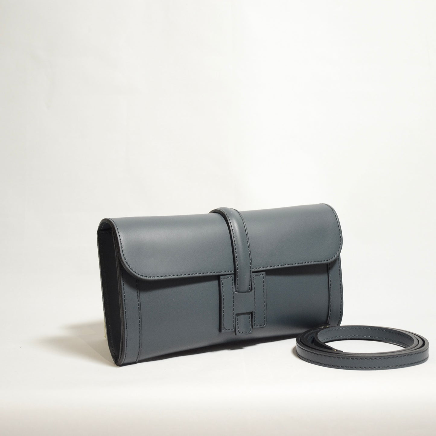BORSA ARYA