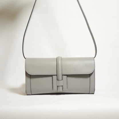BORSA ARYA