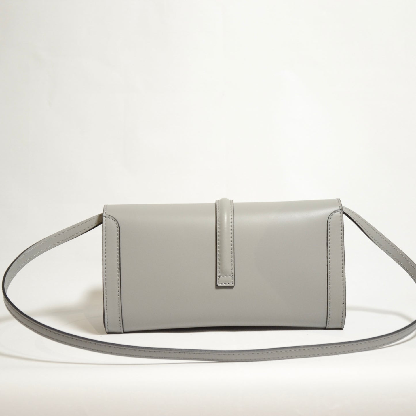 BORSA ARYA