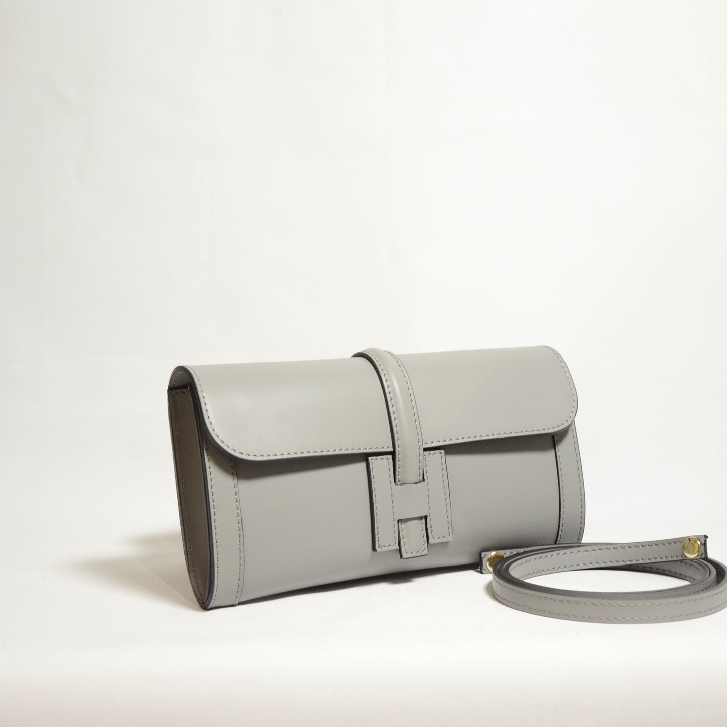 BORSA ARYA