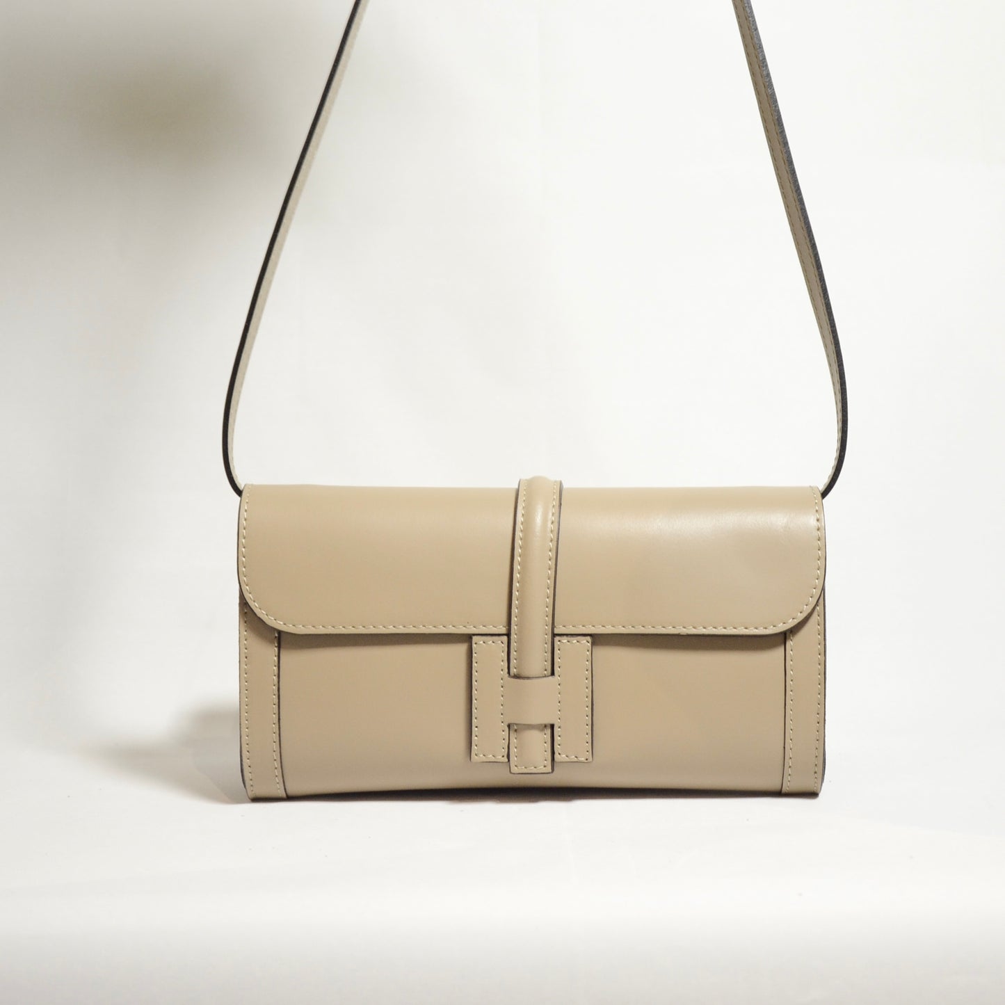 BORSA ARYA