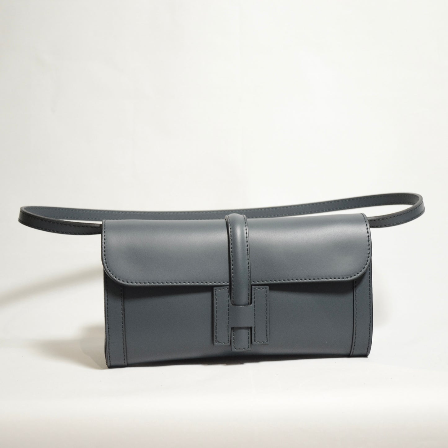BORSA ARYA