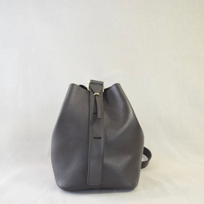 BORSA BUCKETT