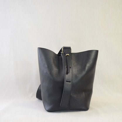 BORSA BUCKETT