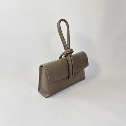 BORSA JINNIE
