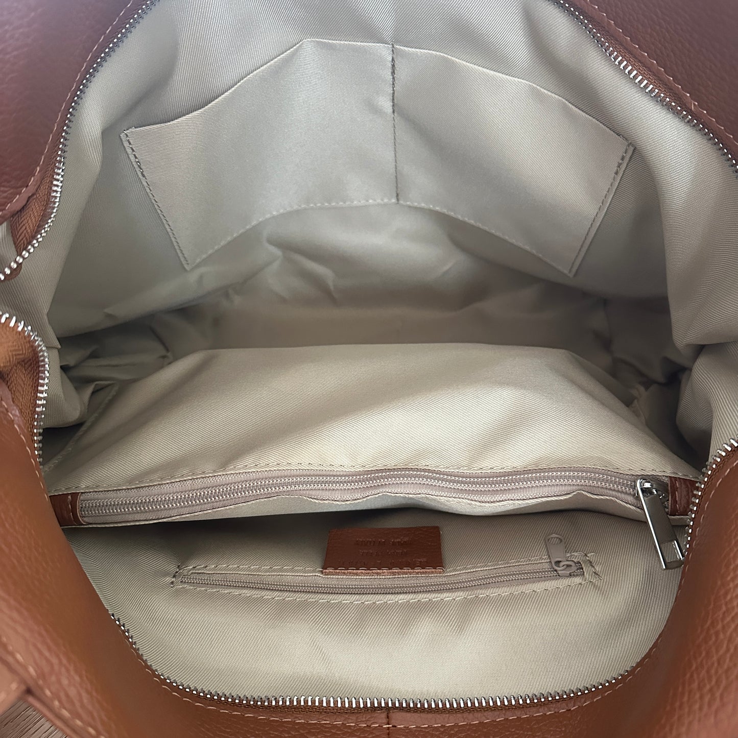 BORSA TOTE CLAUDIA IN VERA PELLE MARTELLATA