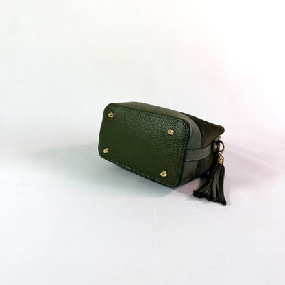 BORSA SECCHIELLO CLARA PICCOLA IN CAMSOCIO E PELLE MARTELLATA