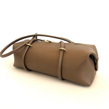 BORSA FIONA GRANDE IN VERA PELLE MARTELLATA